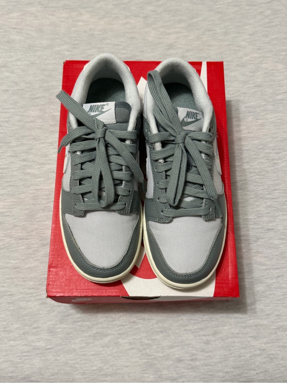 Nike Dunk Low size 4M/5.5W